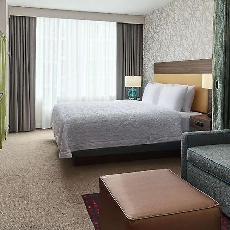 Home2 Suites By Hilton Chicago Mccormick Place Eksteriør billede